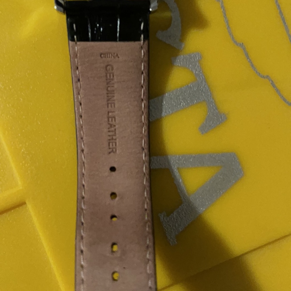 Guess Watch - Picture 4 of 5